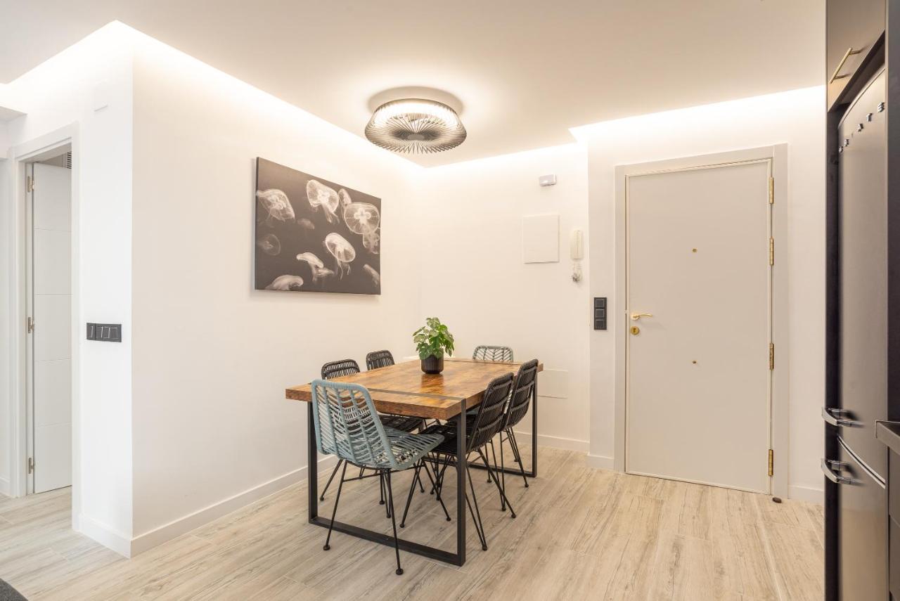 מאלגה Nuevo Estacion Central Playa 3 Dorm Ac מראה חיצוני תמונה