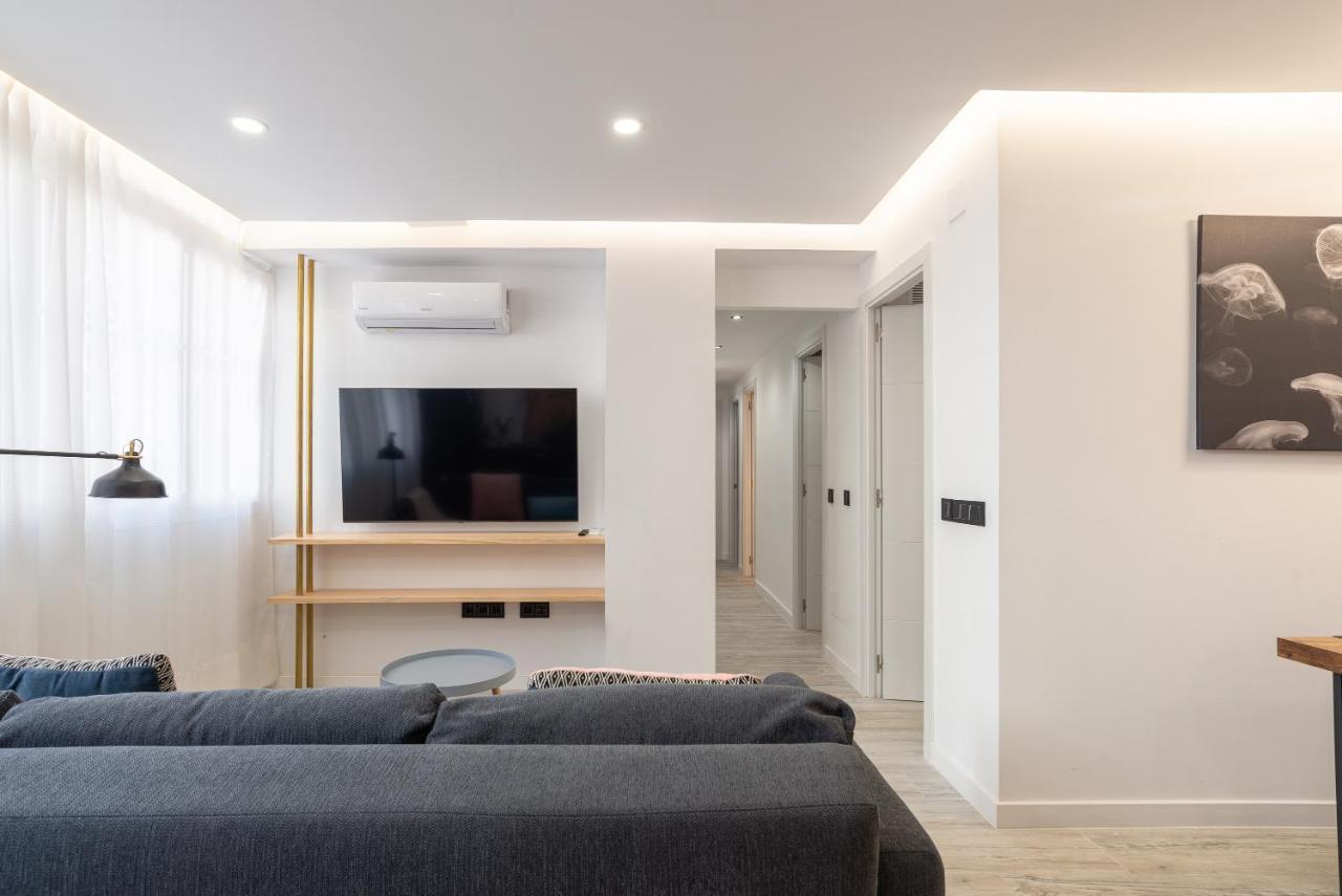 מאלגה Nuevo Estacion Central Playa 3 Dorm Ac מראה חיצוני תמונה